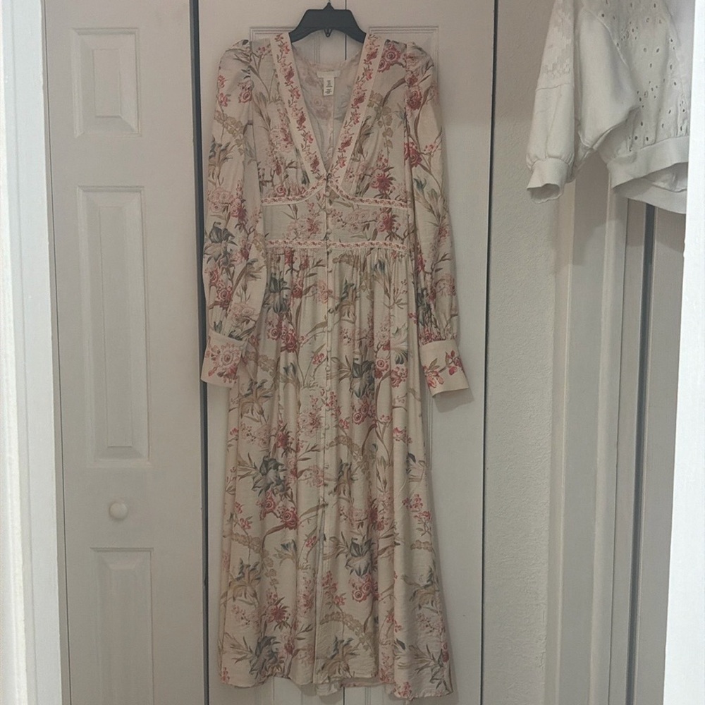 H&M Button-front viscose-blend dress, basically brand new!!